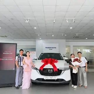 Hoạt động tư vấn và giao xe Mazda tại Hà Nam 6
